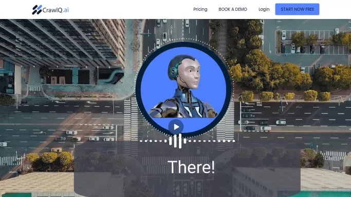 CrawlQ AI — бесплатная нейросеть   для SMM. Бесплатная версия с ограниченным функционалом, есть платные тарифы.