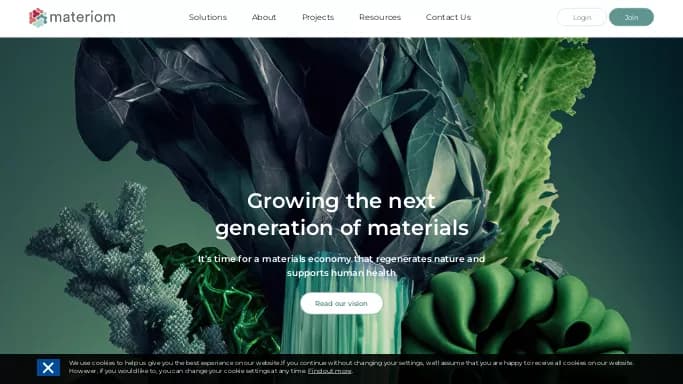 Materiom — бесплатная нейросеть  — полезные ИИ,  для научно-исследовательской деятельности. Бесплатная версия с ограниченным функционалом, есть платные тарифы.