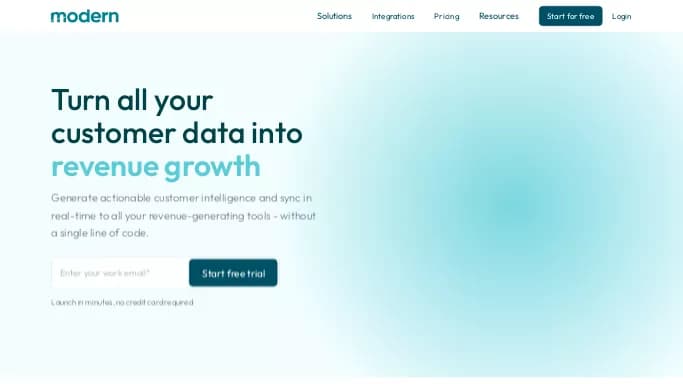 Modern — платная нейросеть   для маркетинга. Бесплатная версия с ограниченным функционалом, есть платные тарифы.