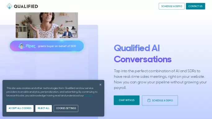 Qualified — платная нейросеть   — чат-бот,  для маркетинга. Бесплатная версия с ограниченным функционалом, есть платные тарифы.