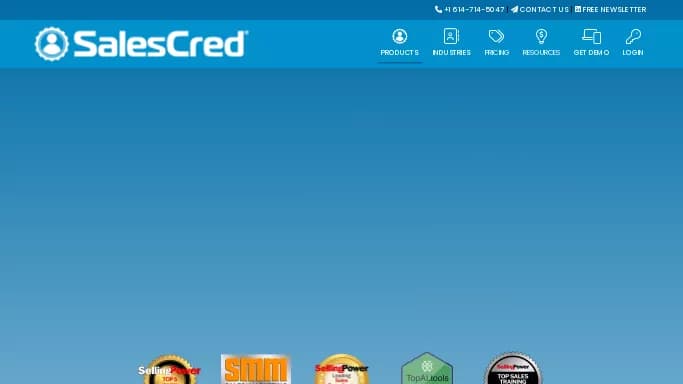 SalesCred PRO — бесплатная нейросеть для маркетинга. Бесплатная версия с ограниченным функционалом, есть платные тарифы.