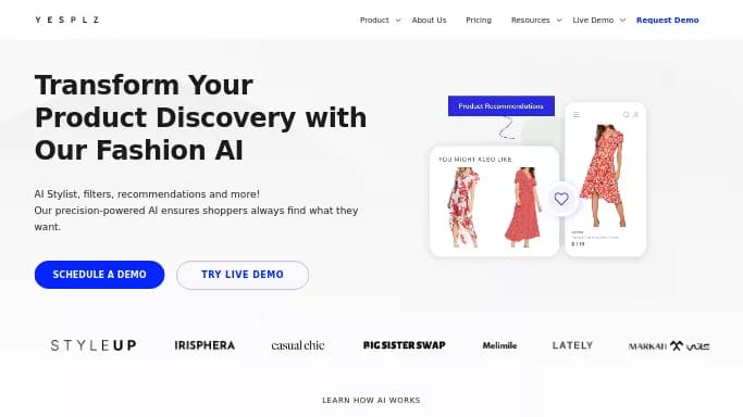 YesPlz — платная нейросеть для стиля и моды, для маркетинга. Бесплатная версия с ограниченным функционалом, есть платные тарифы.