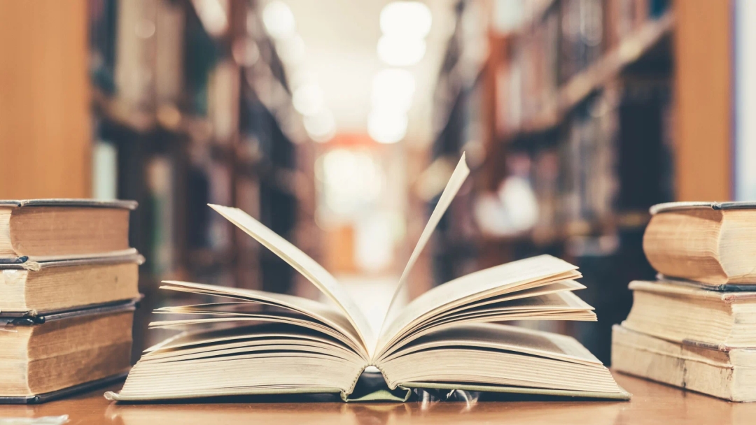 Мы должны быть благодарны искусственному интеллекту за "слово года" по мнению Кембриджского словаря